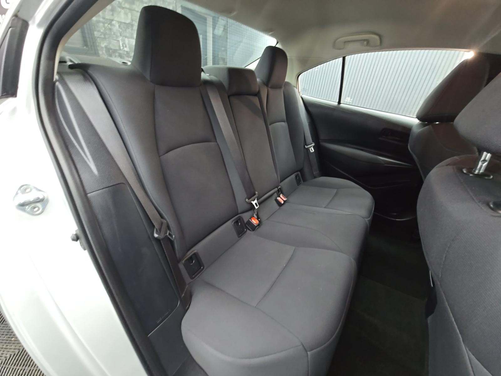 2022 Toyota Corolla LE FWD