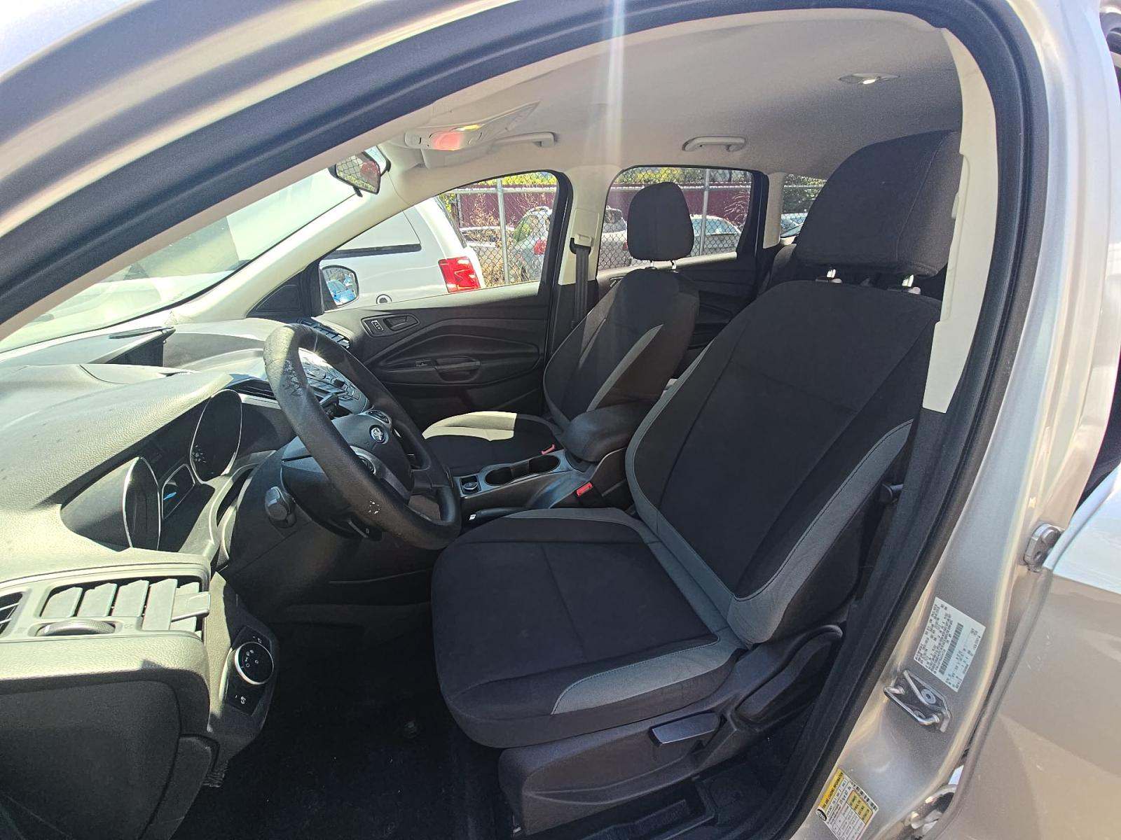 FORD ESCAPE - 6