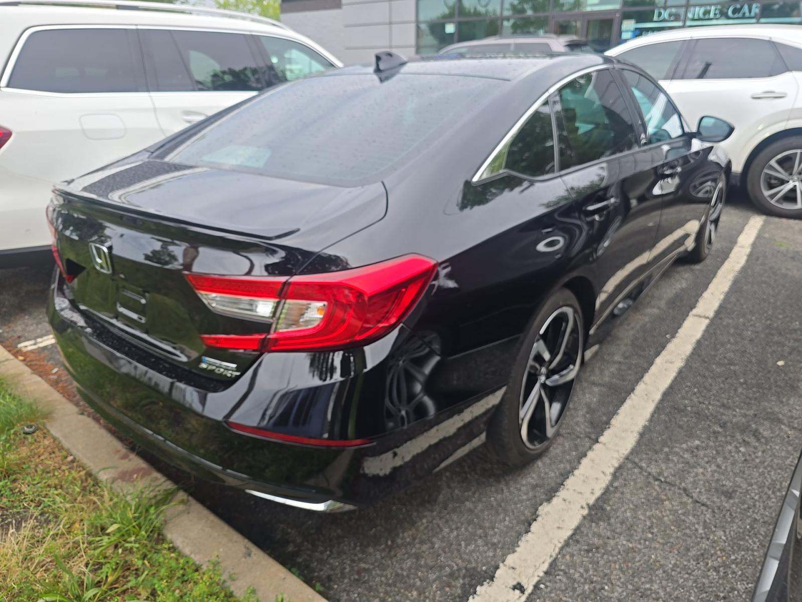 2022 Honda Accord Hybrid Sport FWD