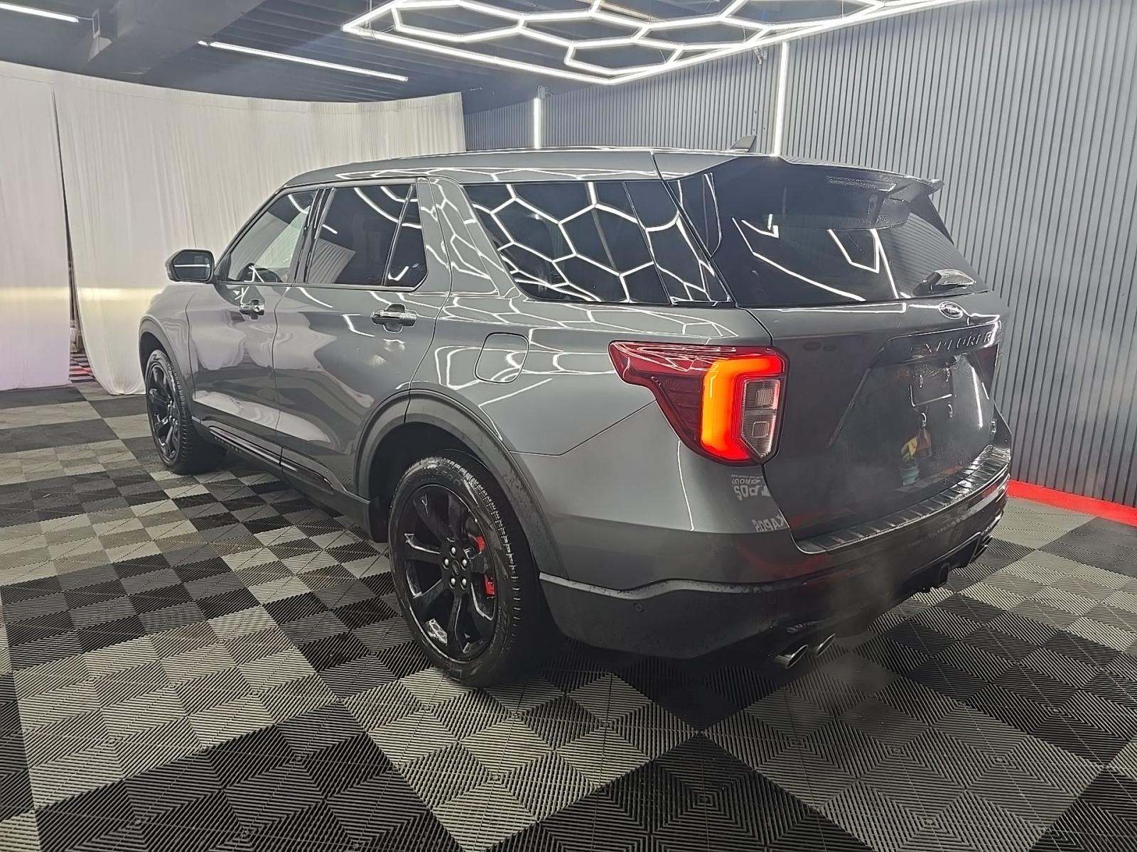 2022 Ford Explorer ST AWD