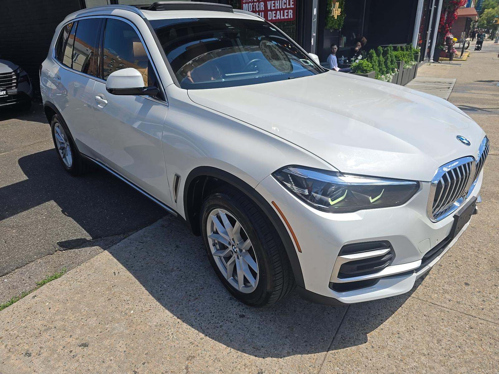 2023 BMW X5 xDrive40i AWD