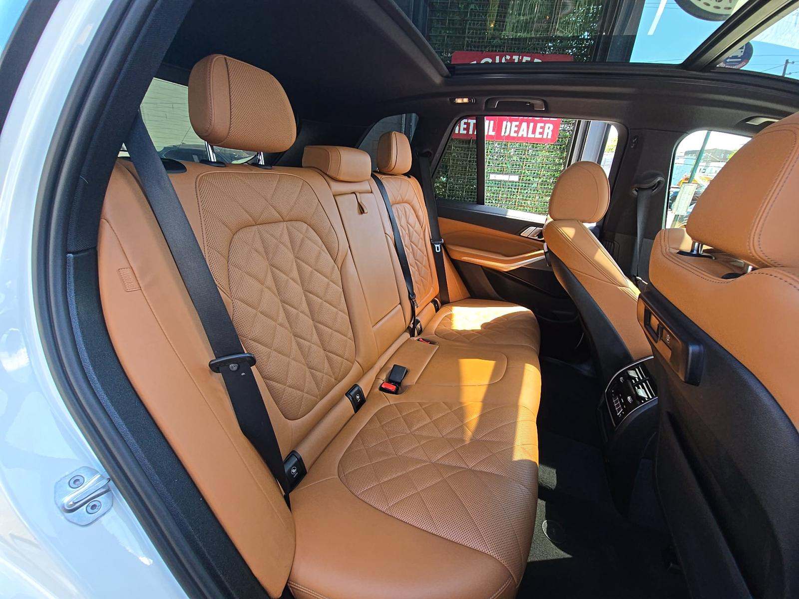 2023 BMW X5 xDrive40i AWD
