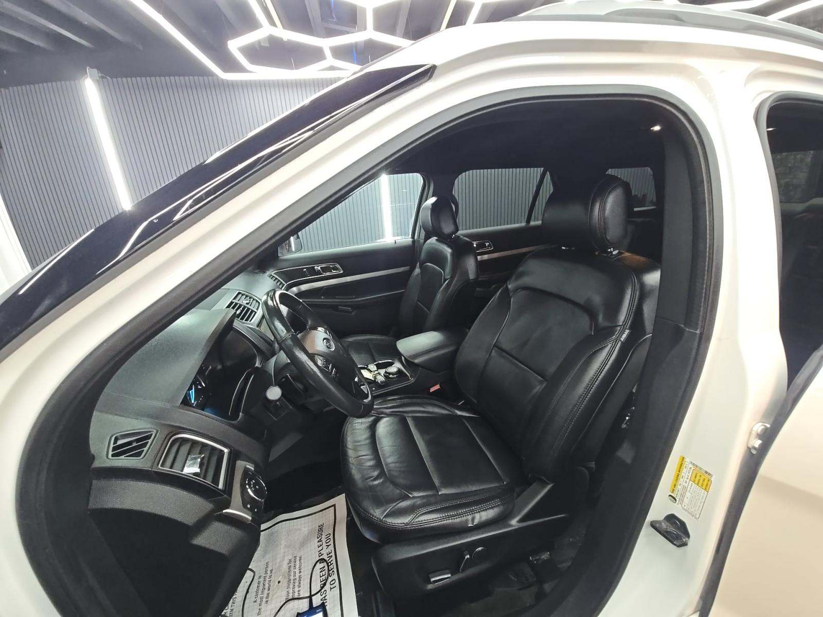 FORD EXPLORER - 2