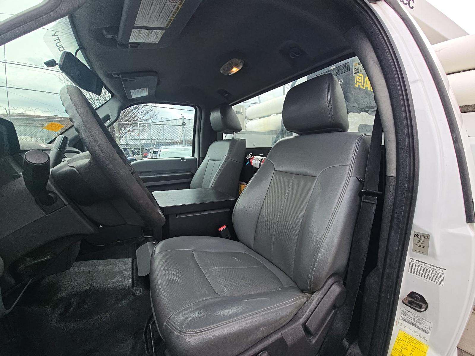FORD F-450 - 2