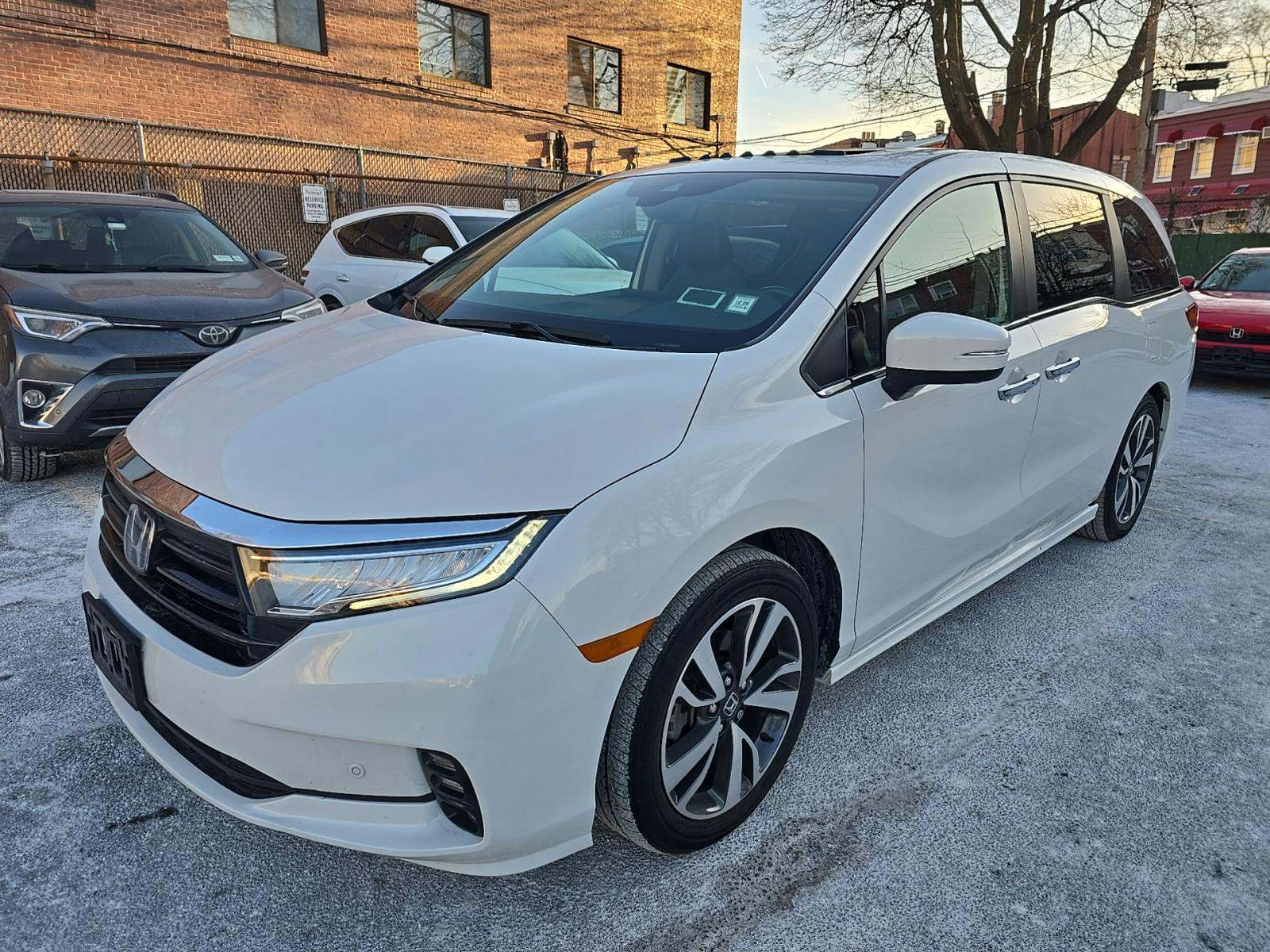 2023 Honda Odyssey Touring FWD