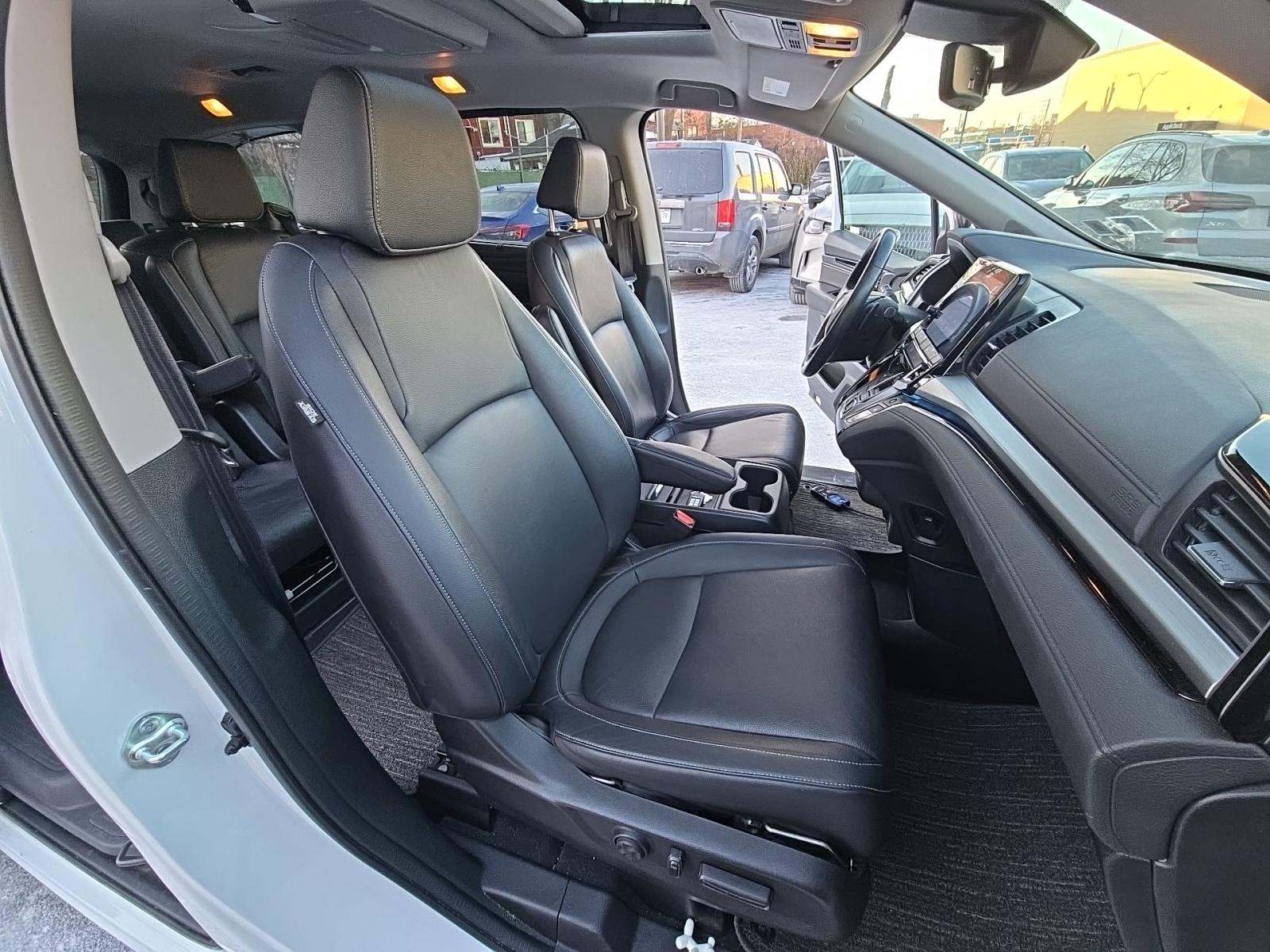 2023 Honda Odyssey Touring FWD