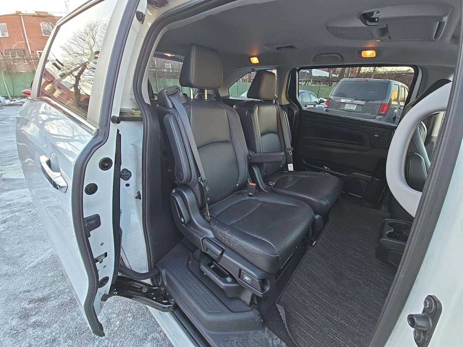 2023 Honda Odyssey Touring FWD