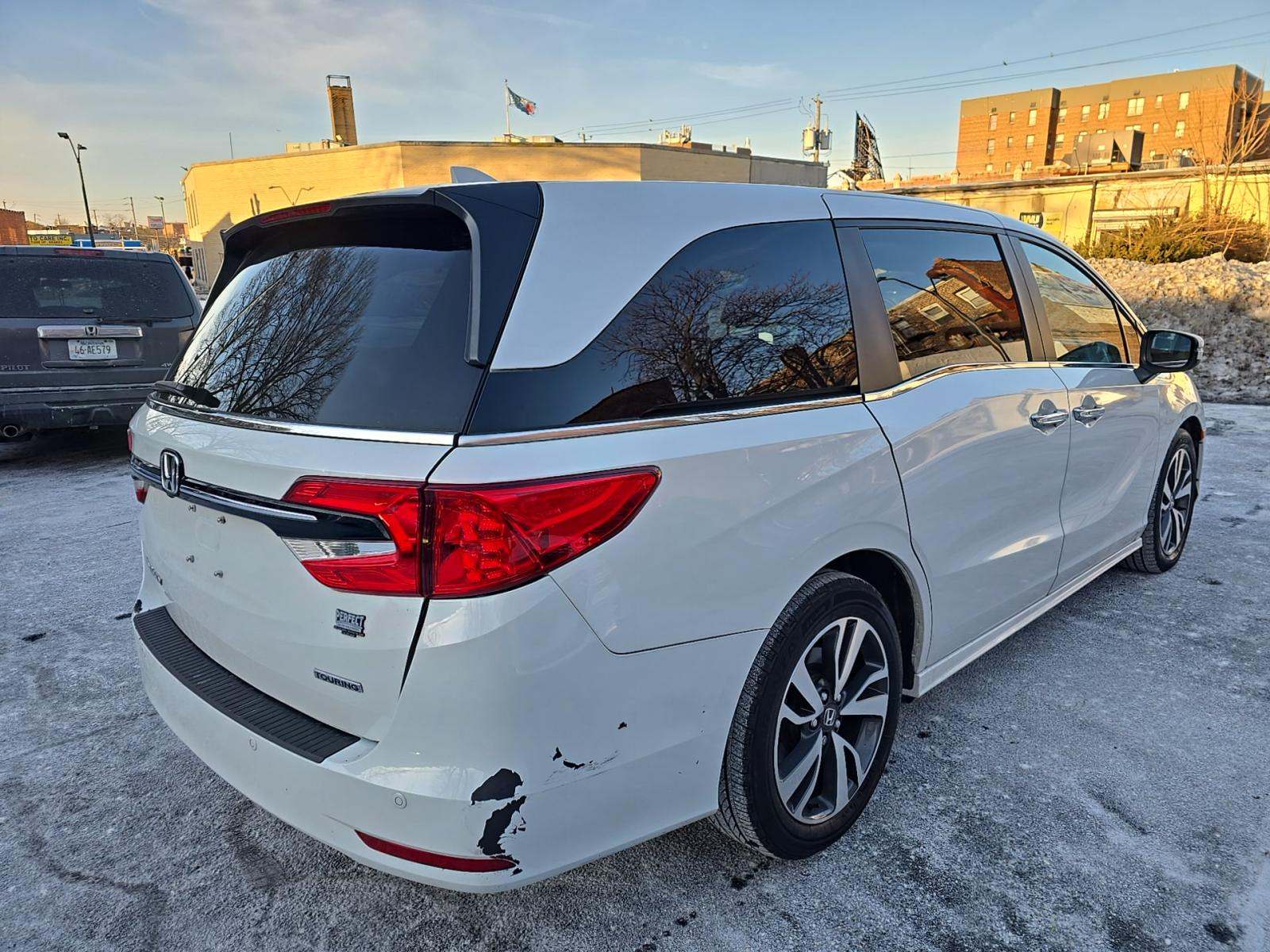2023 Honda Odyssey Touring FWD
