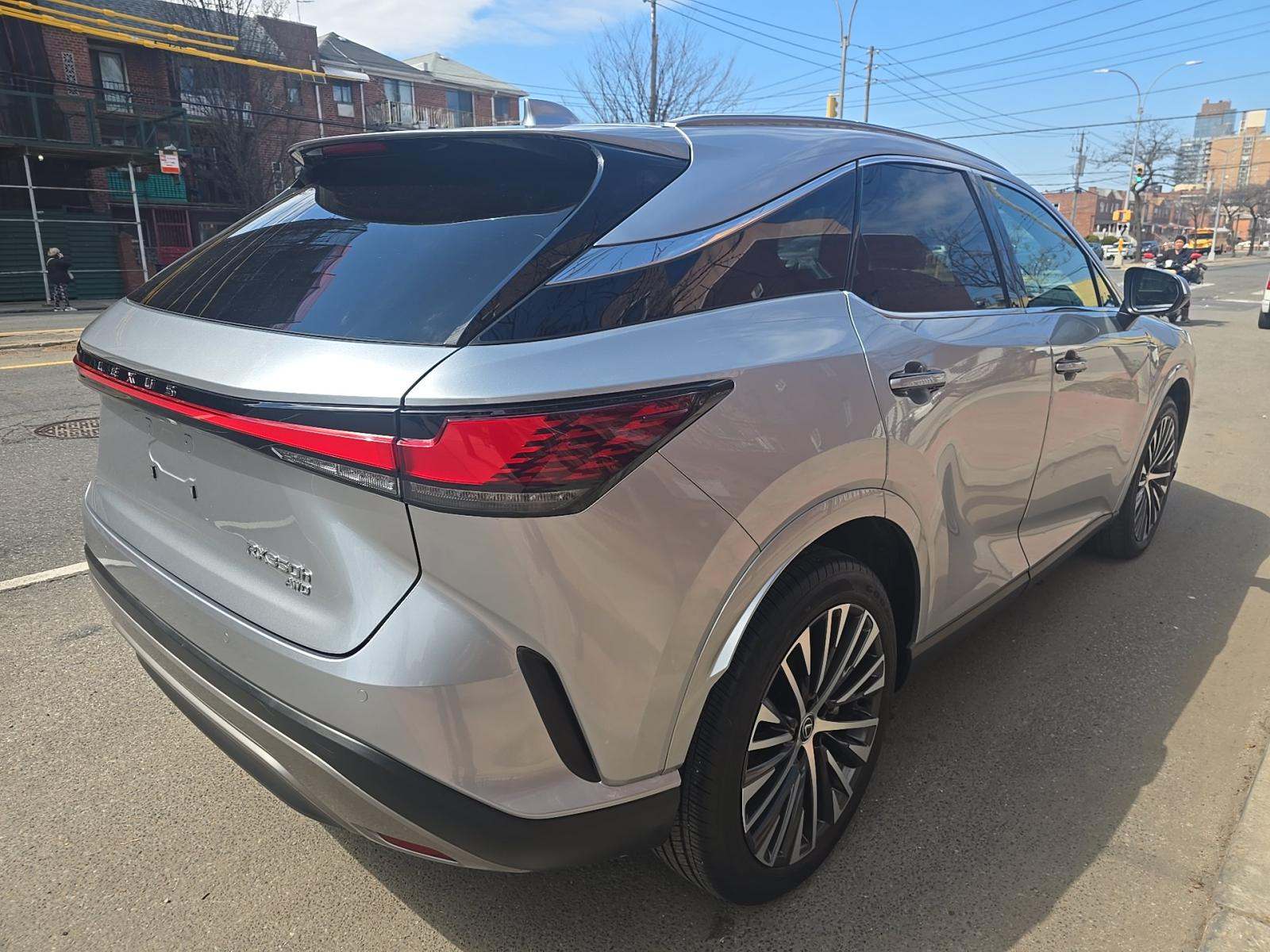 2023 Lexus RX RX 350h Premium Plus AWD