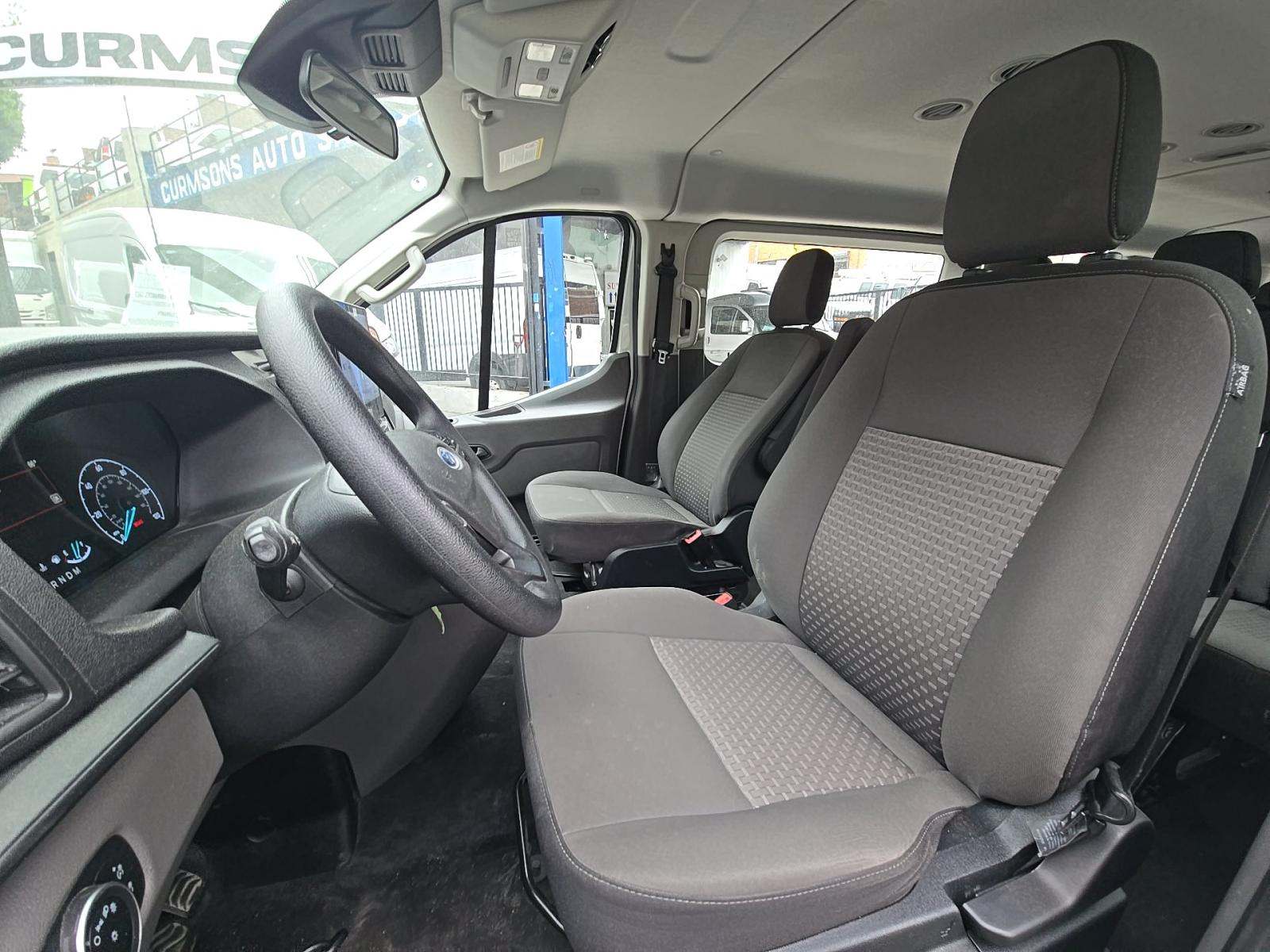 FORD TRANSIT 350 - 2