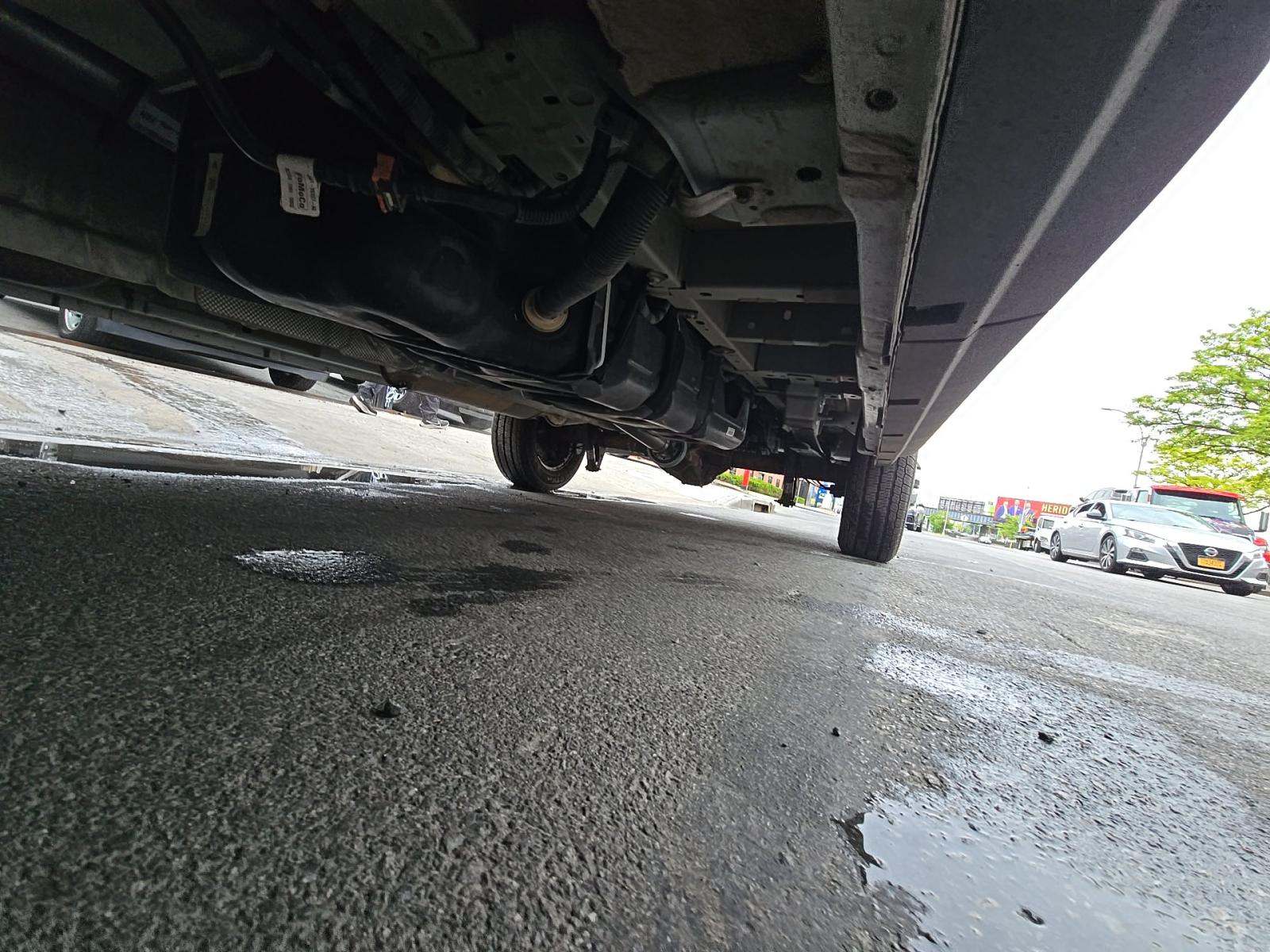 FORD TRANSIT 250 - 3