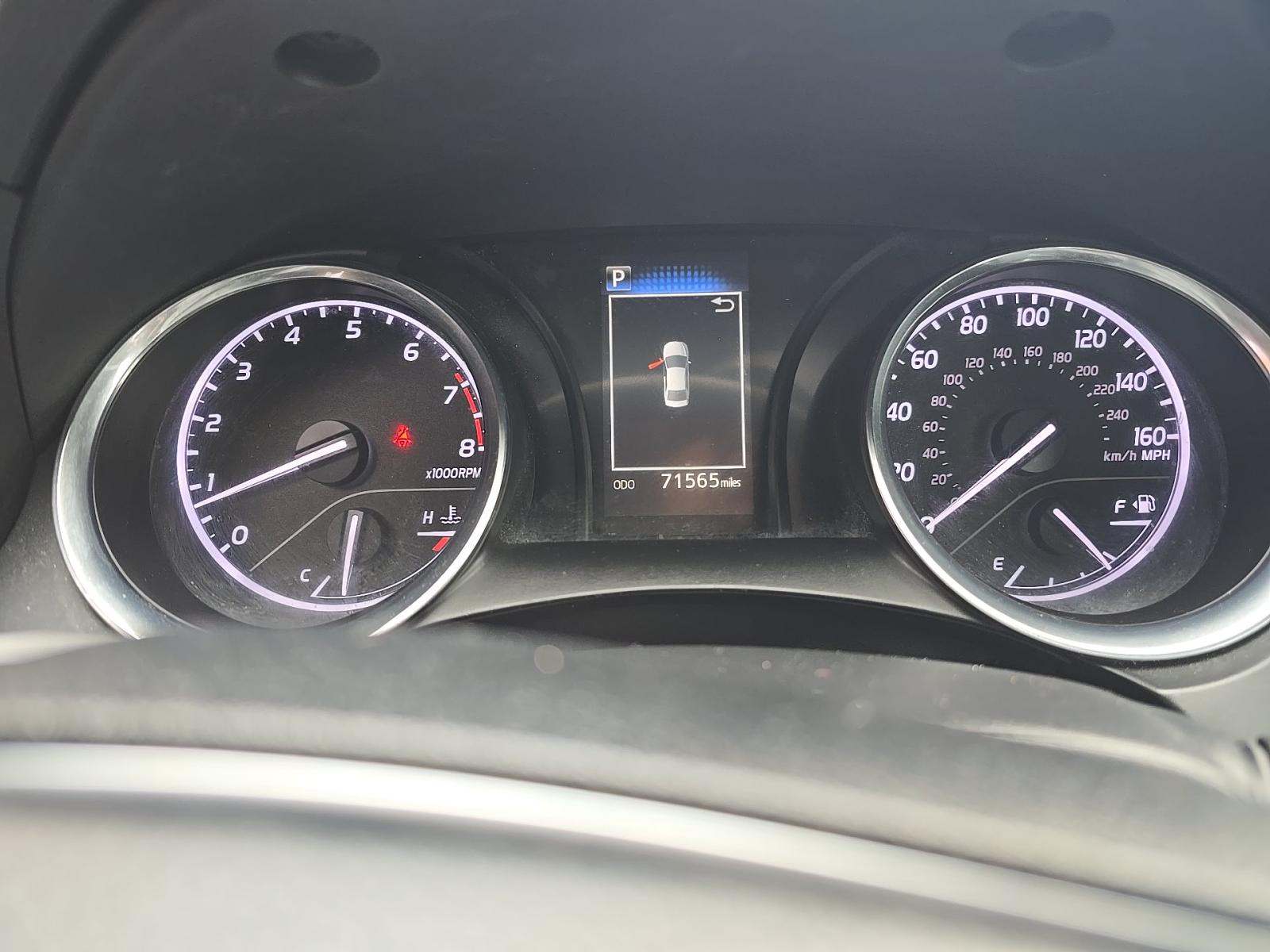 2020 Toyota Camry SE FWD