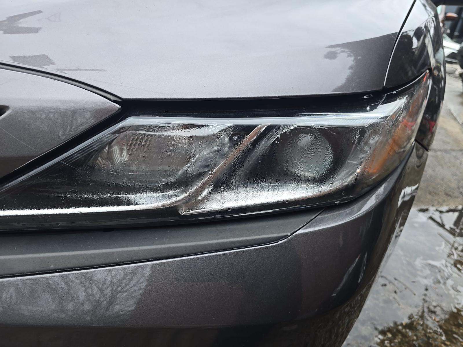 2020 Toyota Camry SE FWD