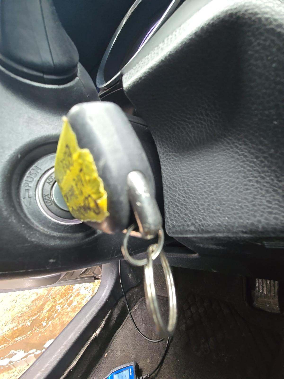 2020 Toyota Camry SE FWD