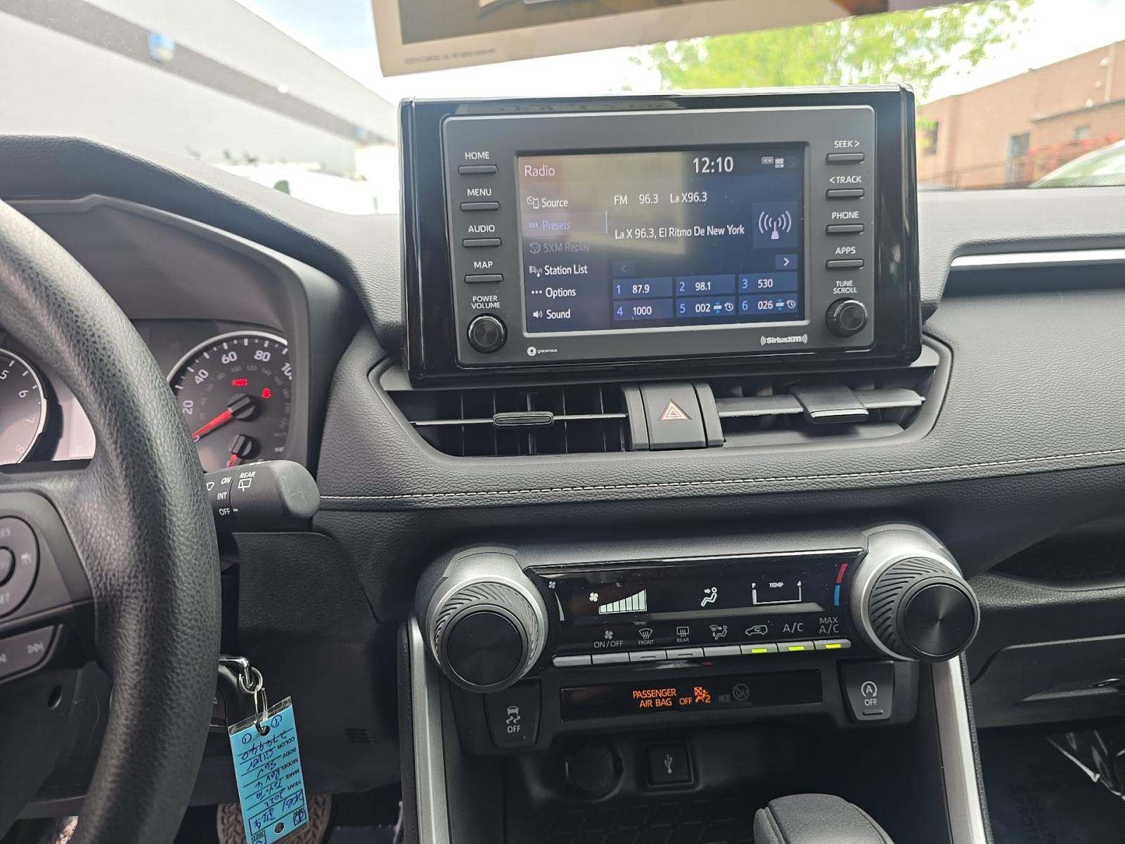 2022 Toyota RAV4 LE AWD