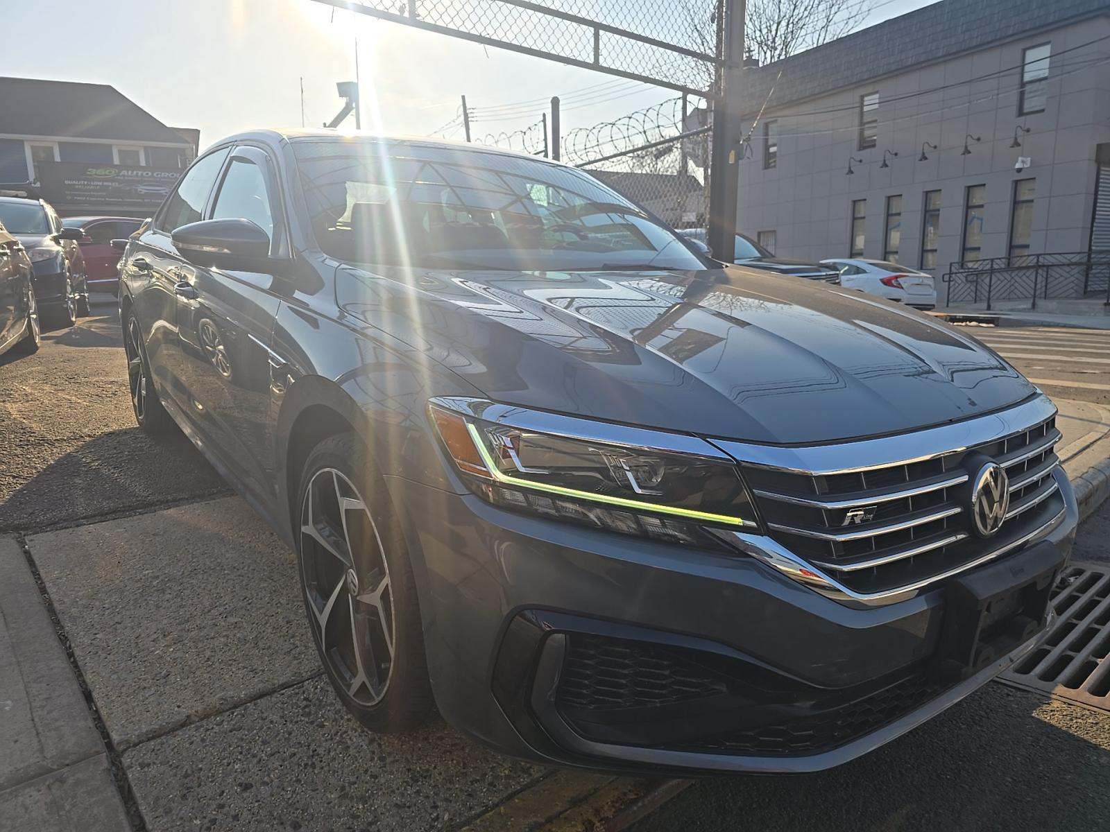 2021 Volkswagen Passat 2.0T R-Line FWD