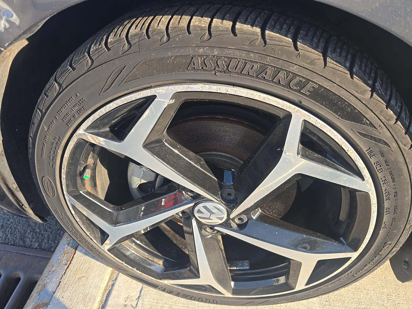 2021 Volkswagen Passat 2.0T R-Line FWD