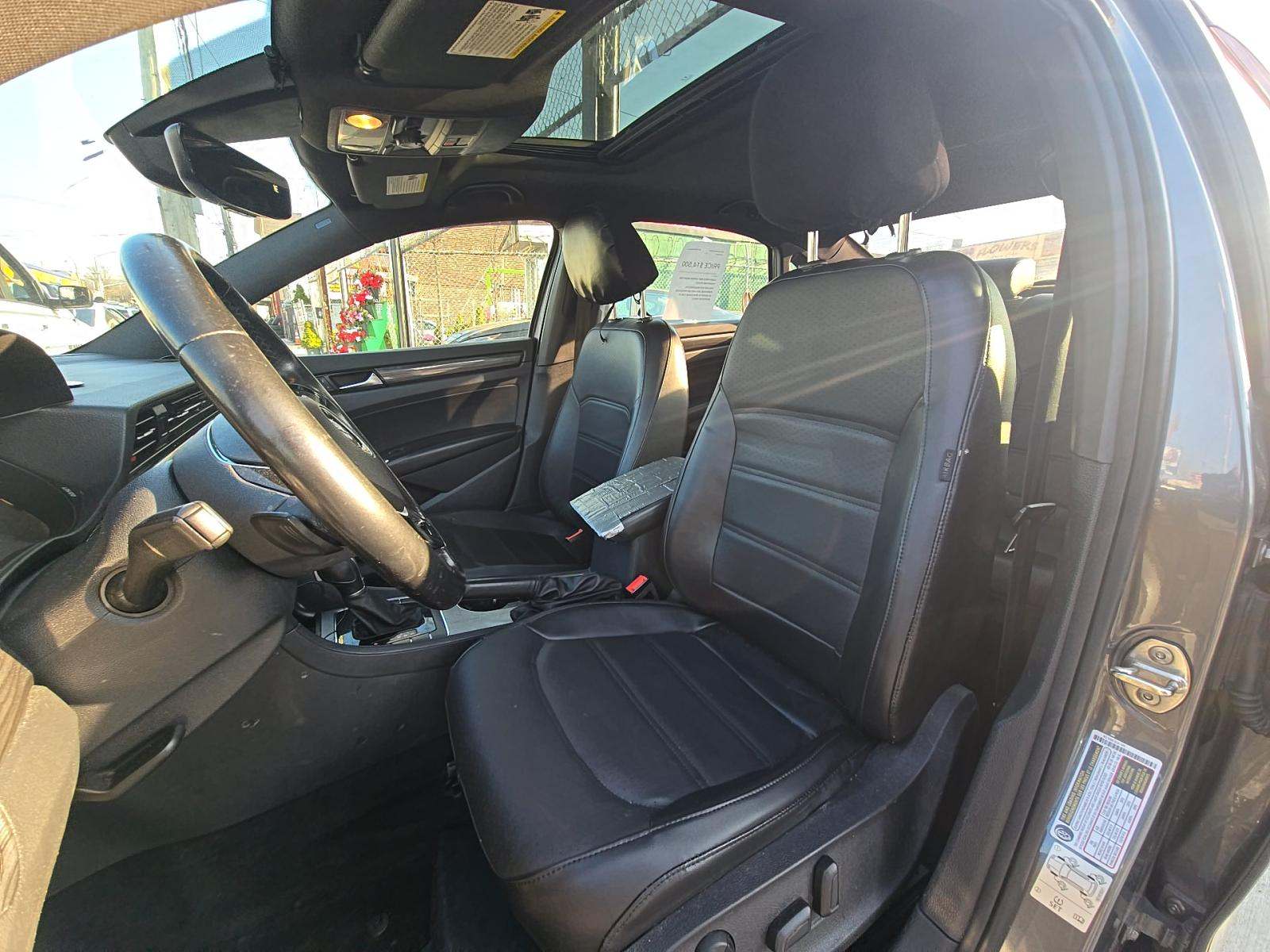 2021 Volkswagen Passat 2.0T R-Line FWD