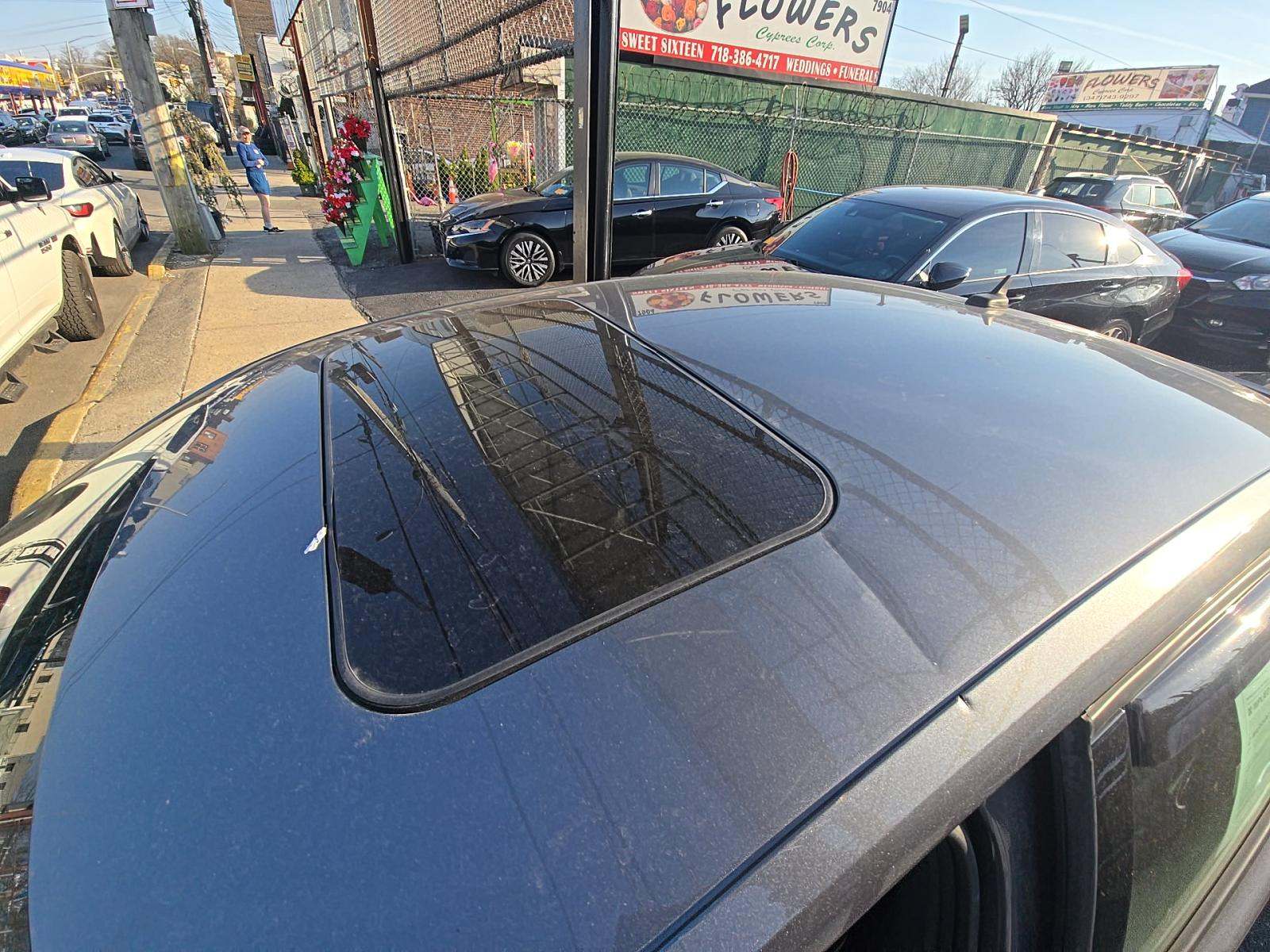 2021 Volkswagen Passat 2.0T R-Line FWD