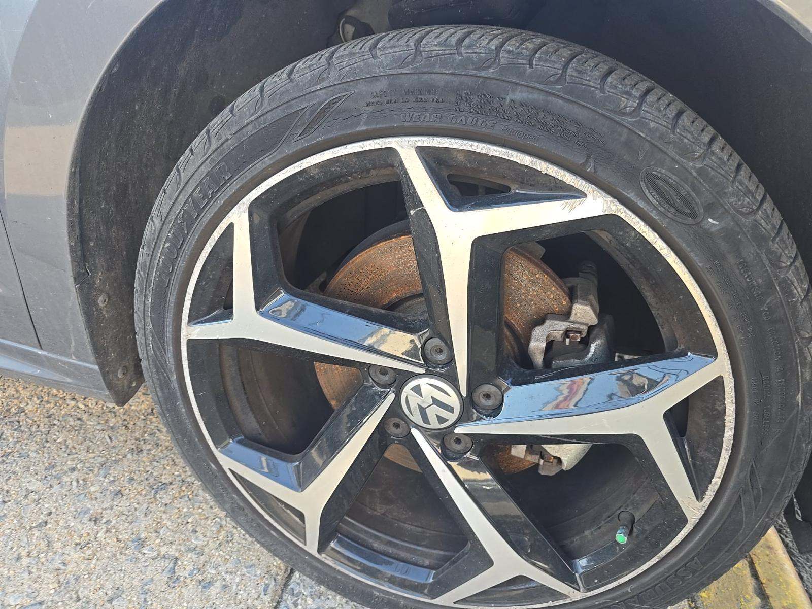 2021 Volkswagen Passat 2.0T R-Line FWD