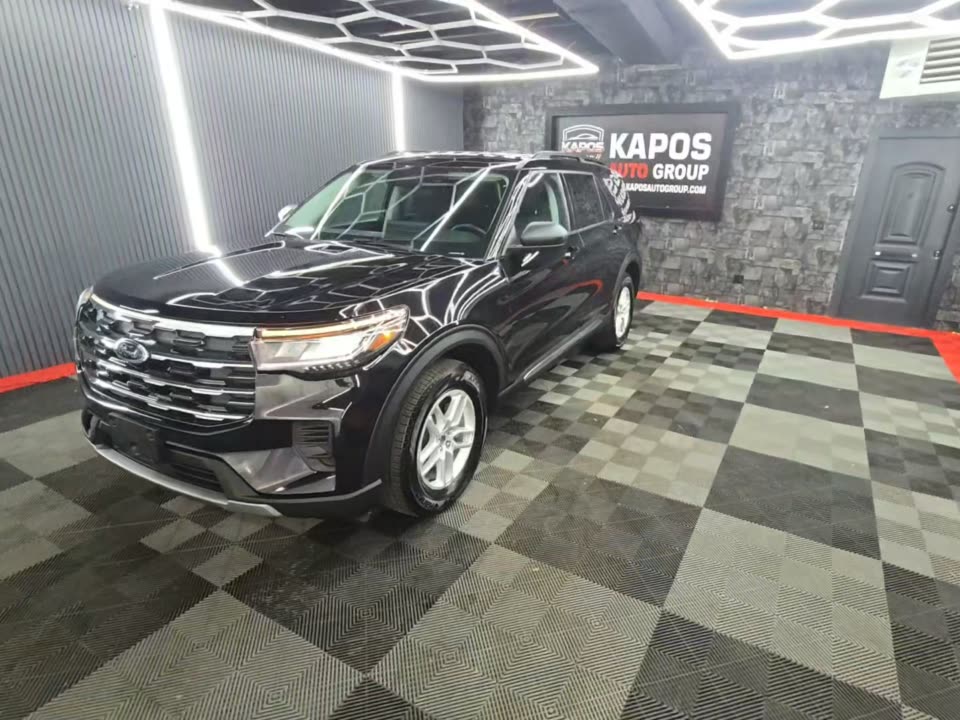 2025 Ford Explorer Active AWD