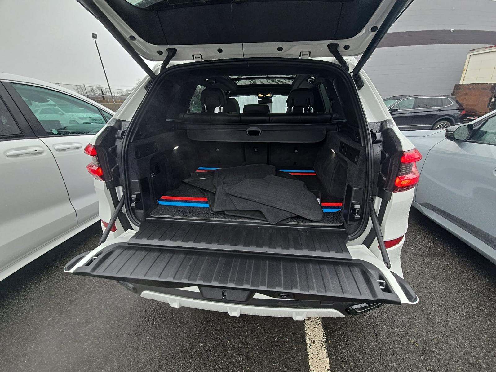 2023 BMW X5 xDrive40i AWD