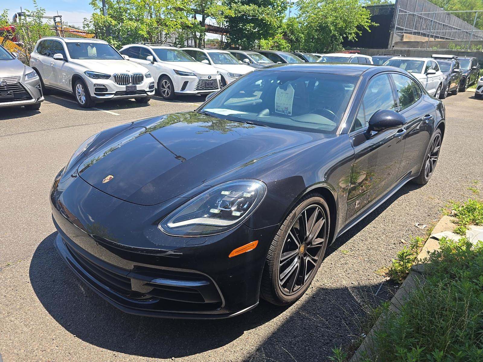 2018 Porsche Panamera 4 AWD