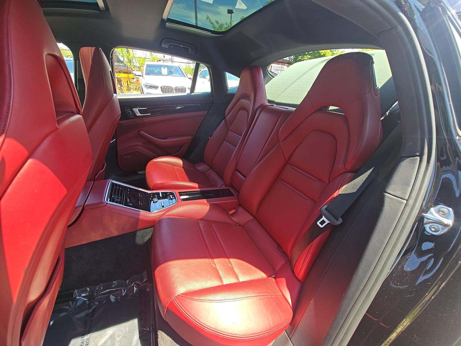 2018 Porsche Panamera 4 AWD