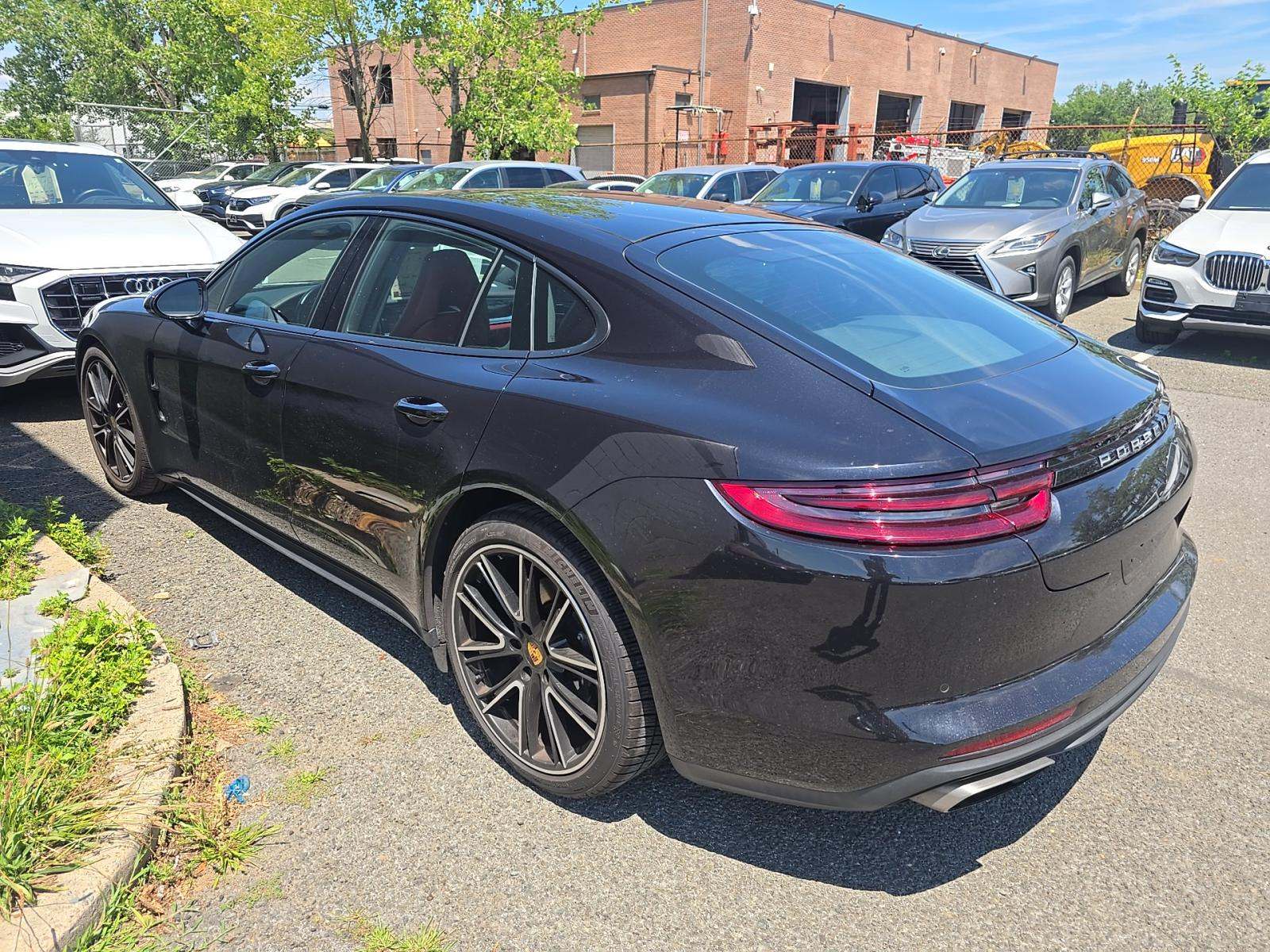 2018 Porsche Panamera 4 AWD