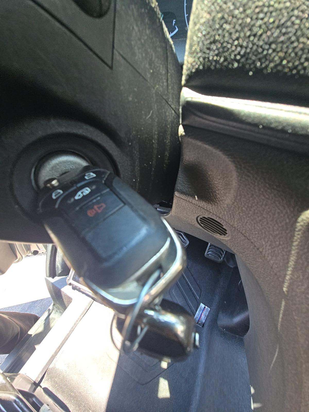 FORD TRANSIT 150 - 8
