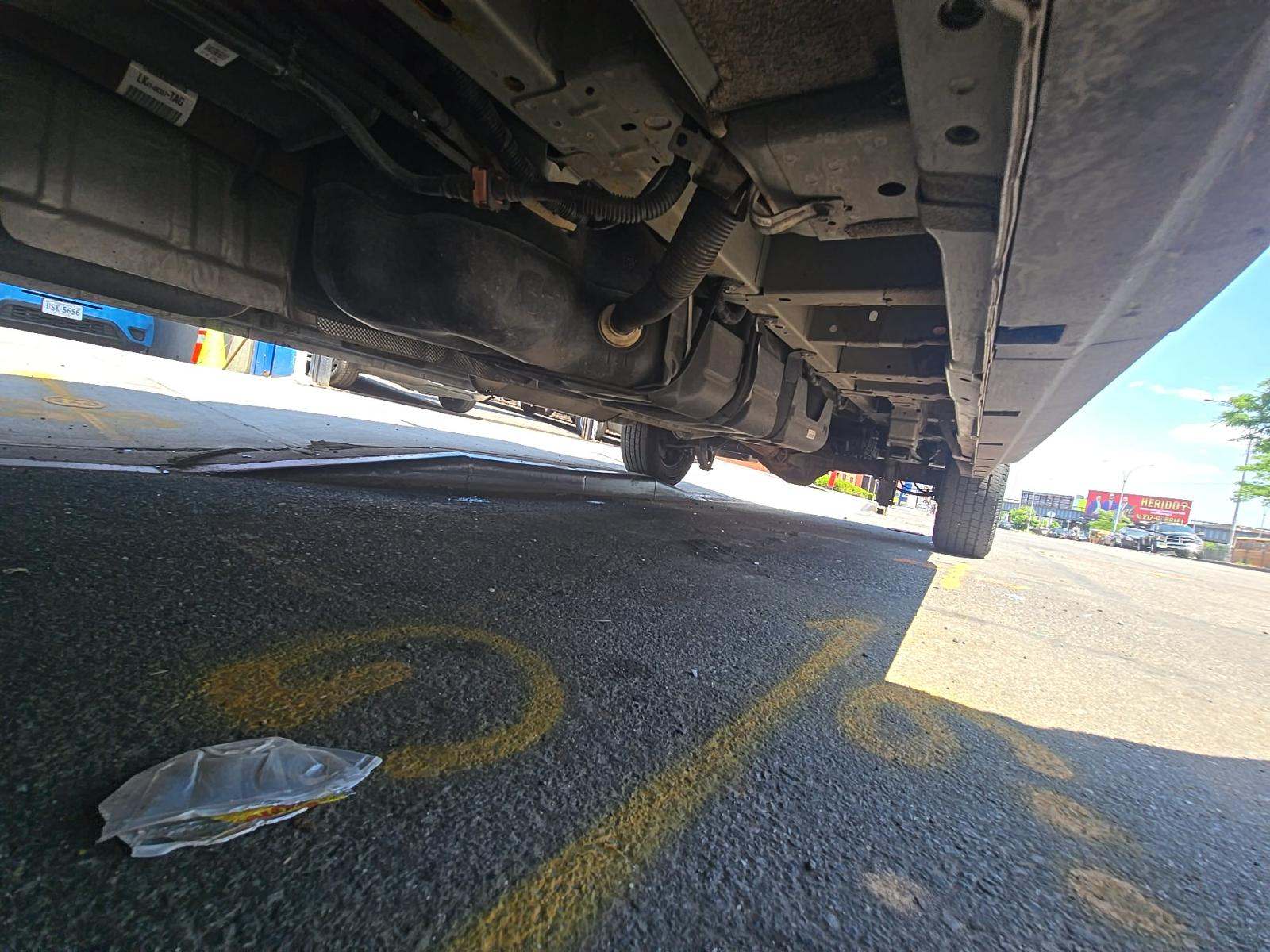FORD TRANSIT 150 - 7