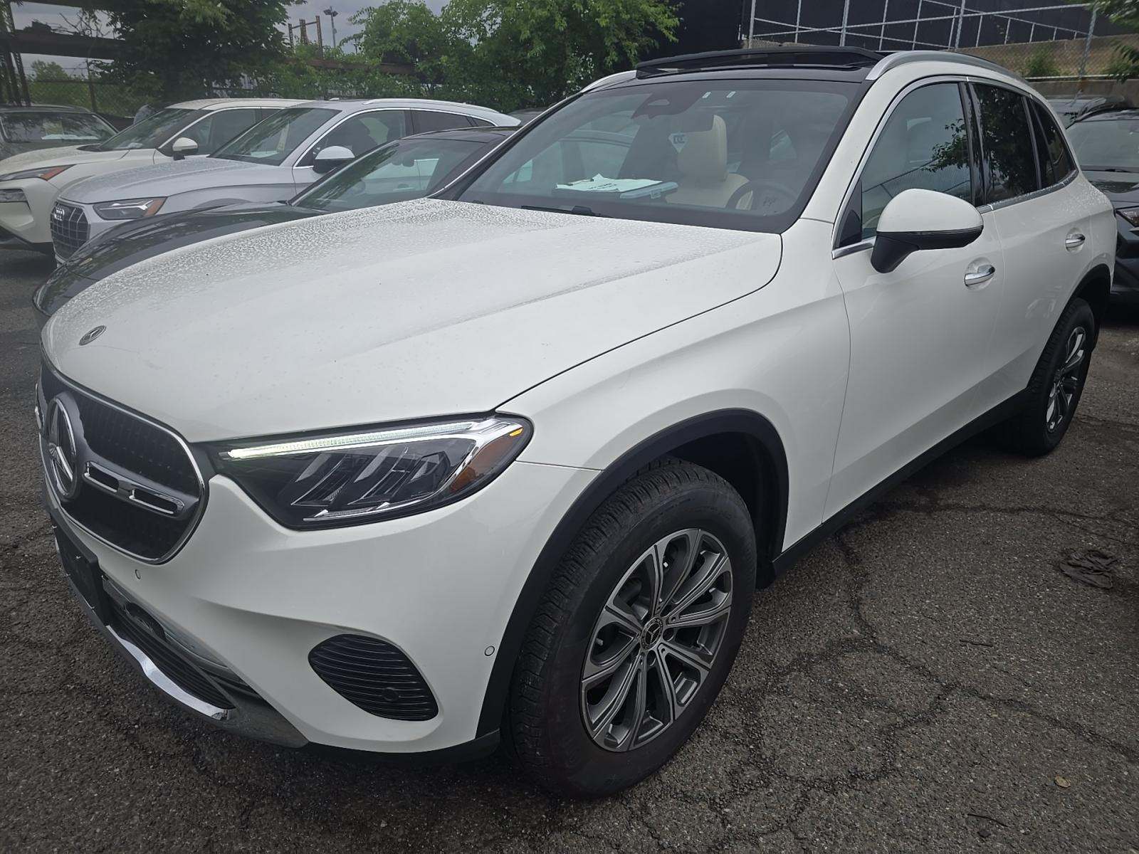 2025 Mercedes-Benz GLC GLC 300 AWD