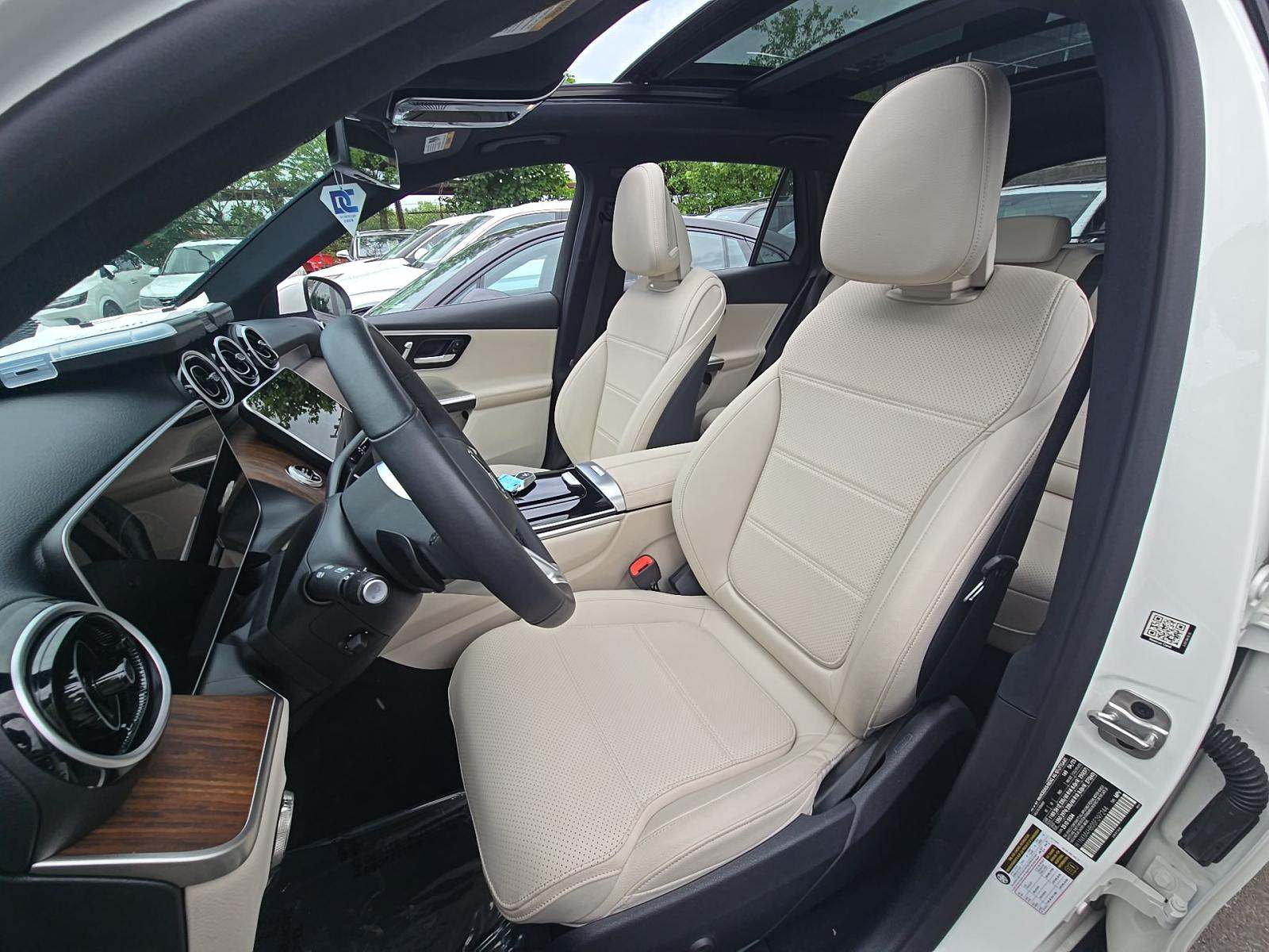 2025 Mercedes-Benz GLC GLC 300 AWD