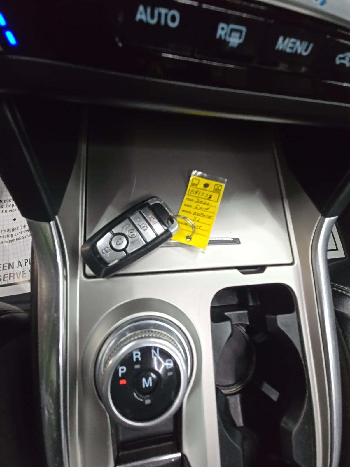 FORD EXPLORER - 4