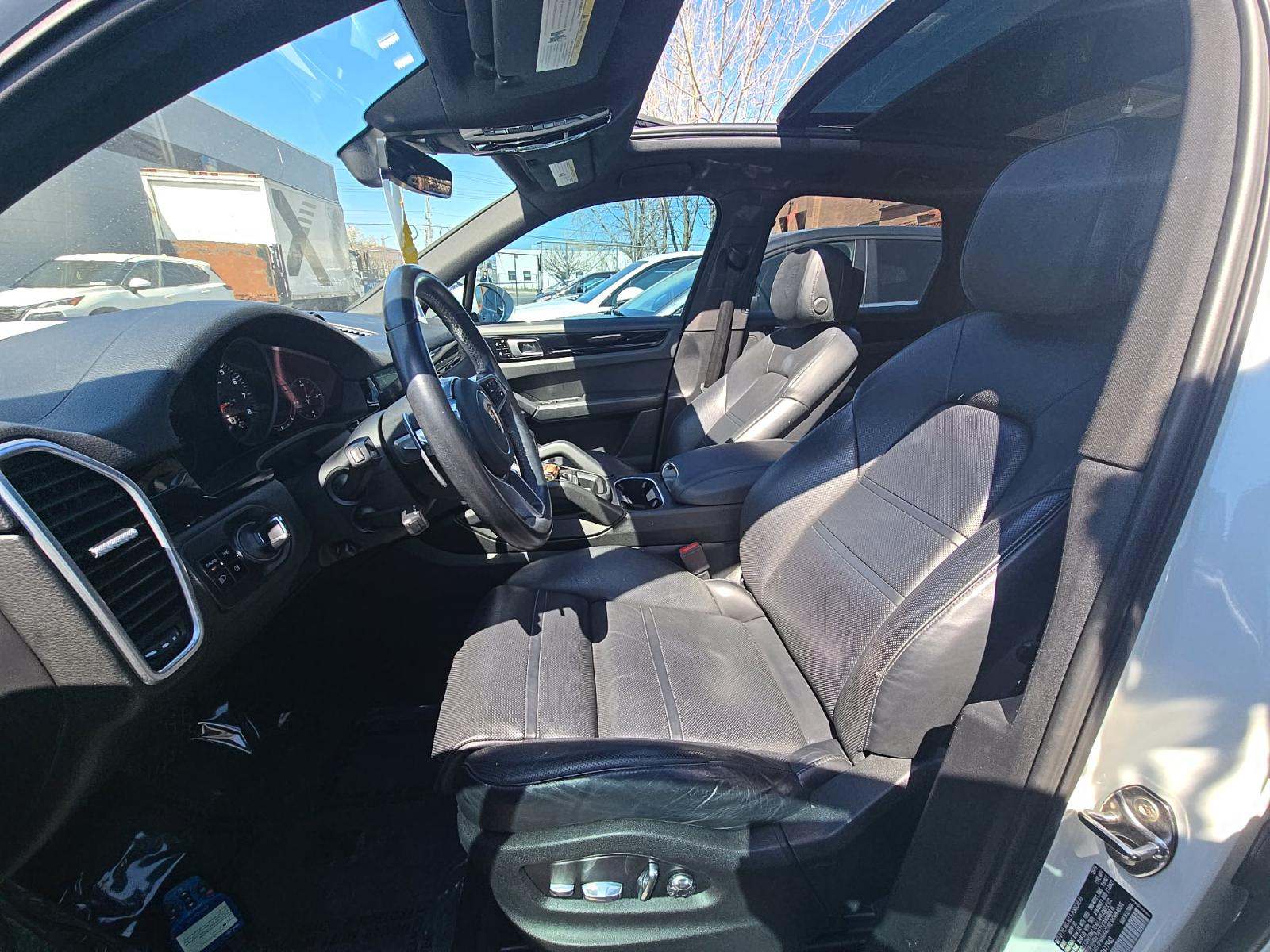 2019 Porsche Cayenne Base AWD