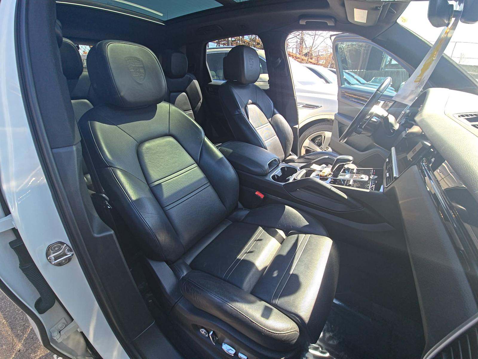 2019 Porsche Cayenne Base AWD