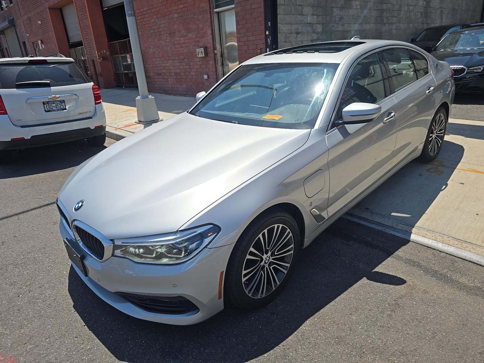 2018 BMW 5 Series 530e xDrive iPerformance AWD