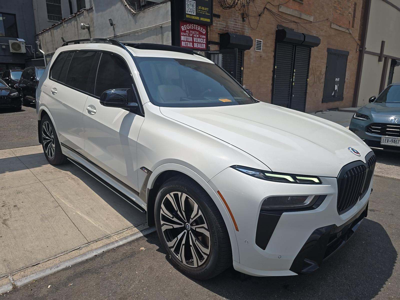 2023 BMW X7 xDrive40i AWD
