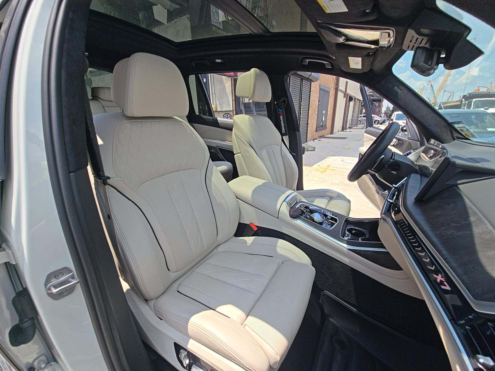 2023 BMW X7 xDrive40i AWD