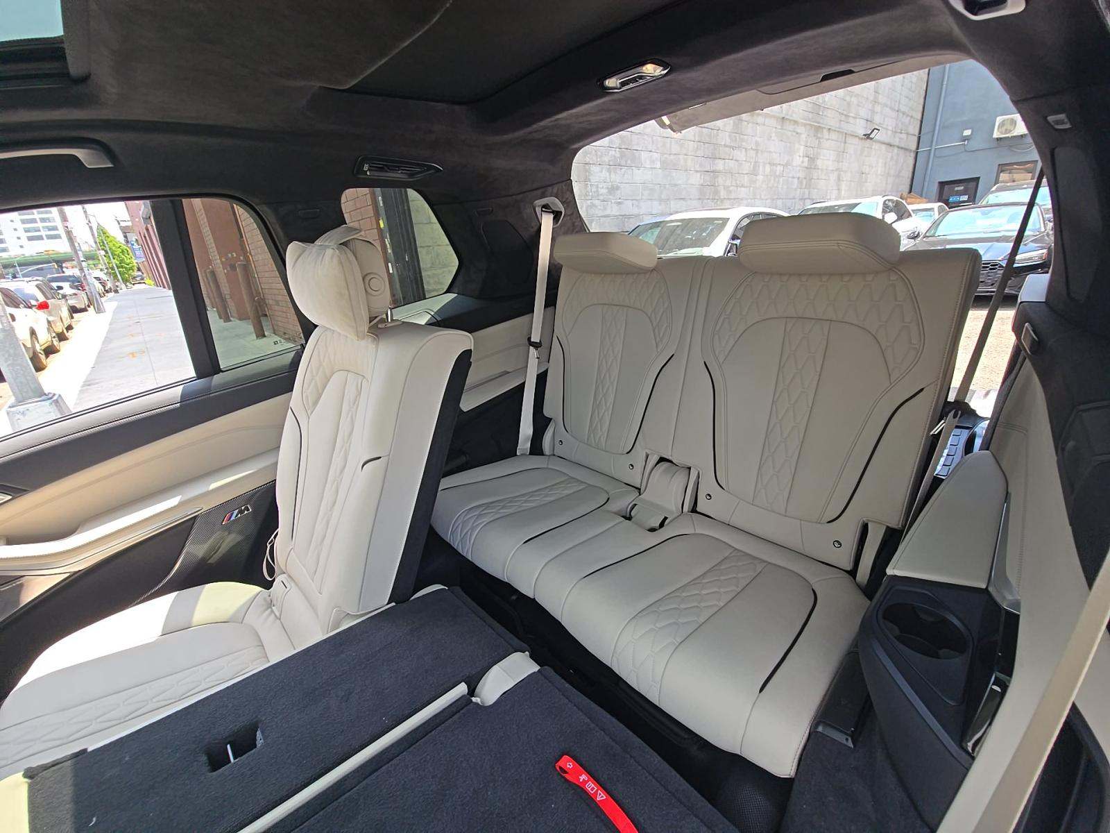 2023 BMW X7 xDrive40i AWD