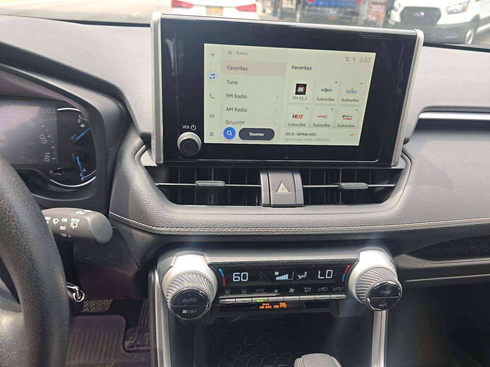 TOYOTA RAV4 - 6