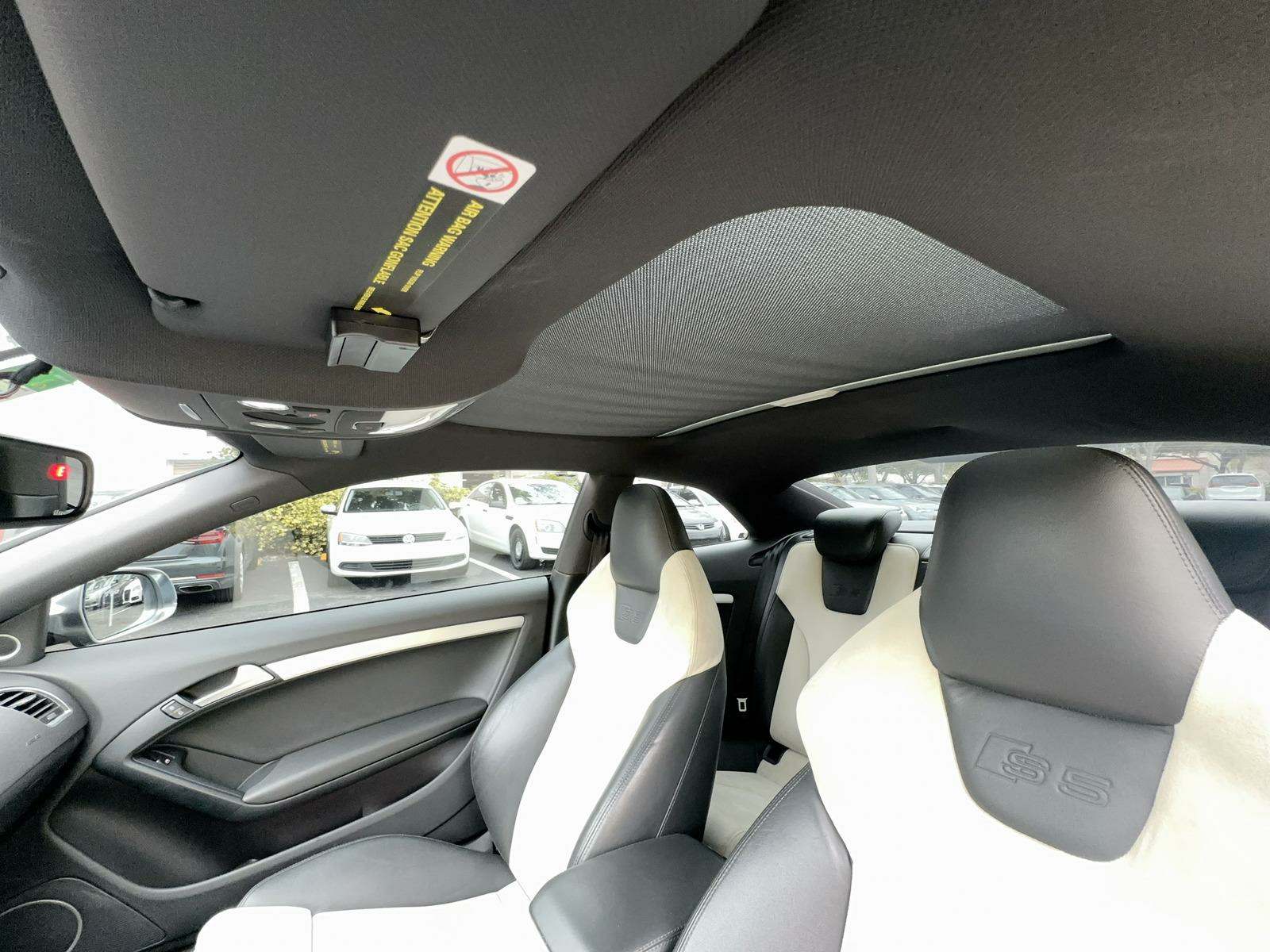 2011 Audi S5 Prestige AWD