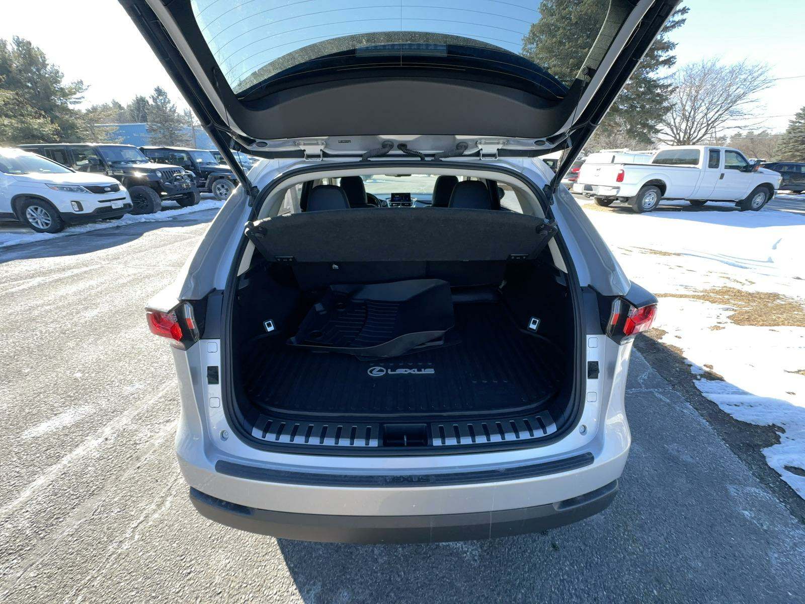 2015 Lexus NX 4D SUV AWD