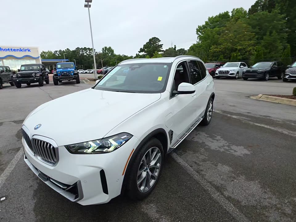 2025 BMW X5 xDrive50e AWD