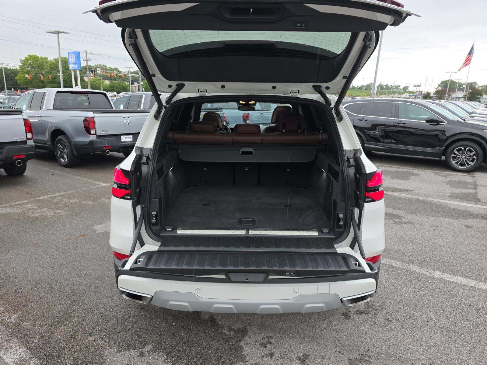 2025 BMW X5 xDrive50e AWD