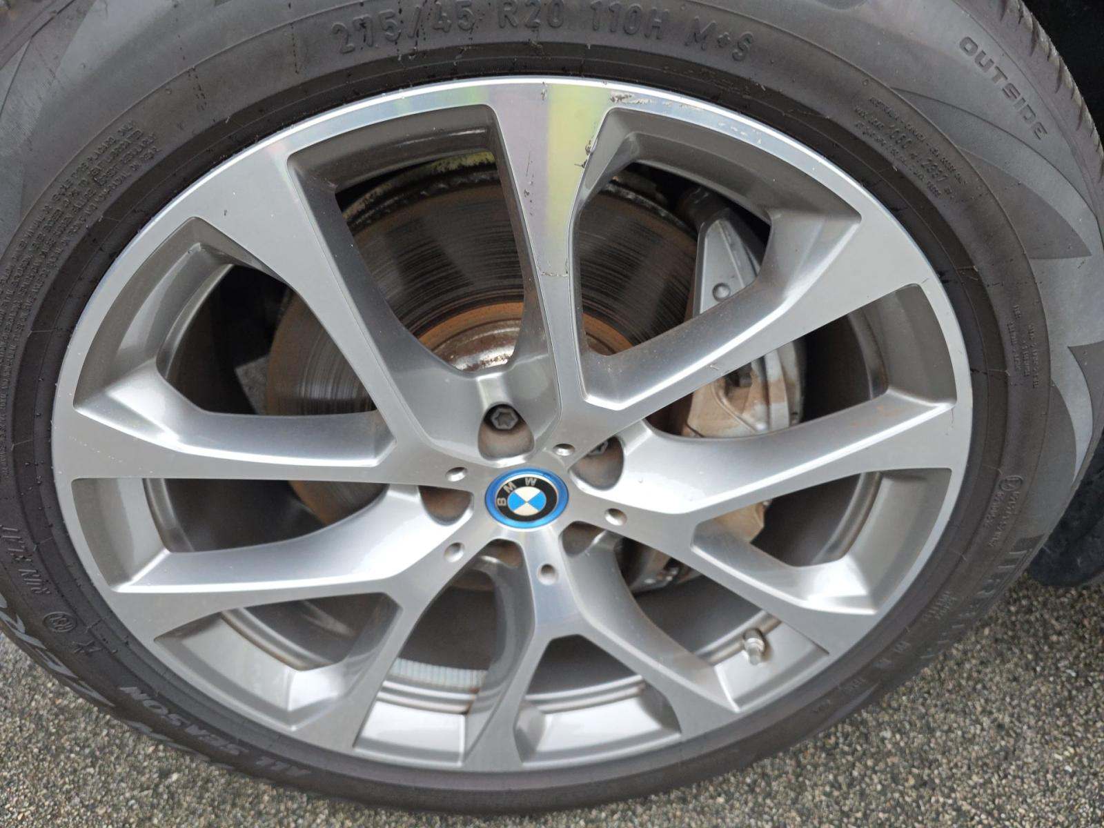 2025 BMW X5 xDrive50e AWD