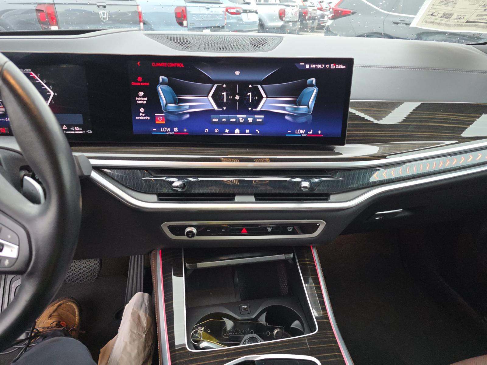 2025 BMW X5 xDrive50e AWD