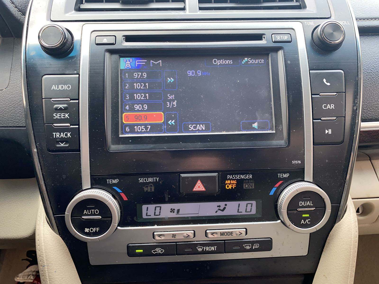 2013 Toyota Camry XLE FWD