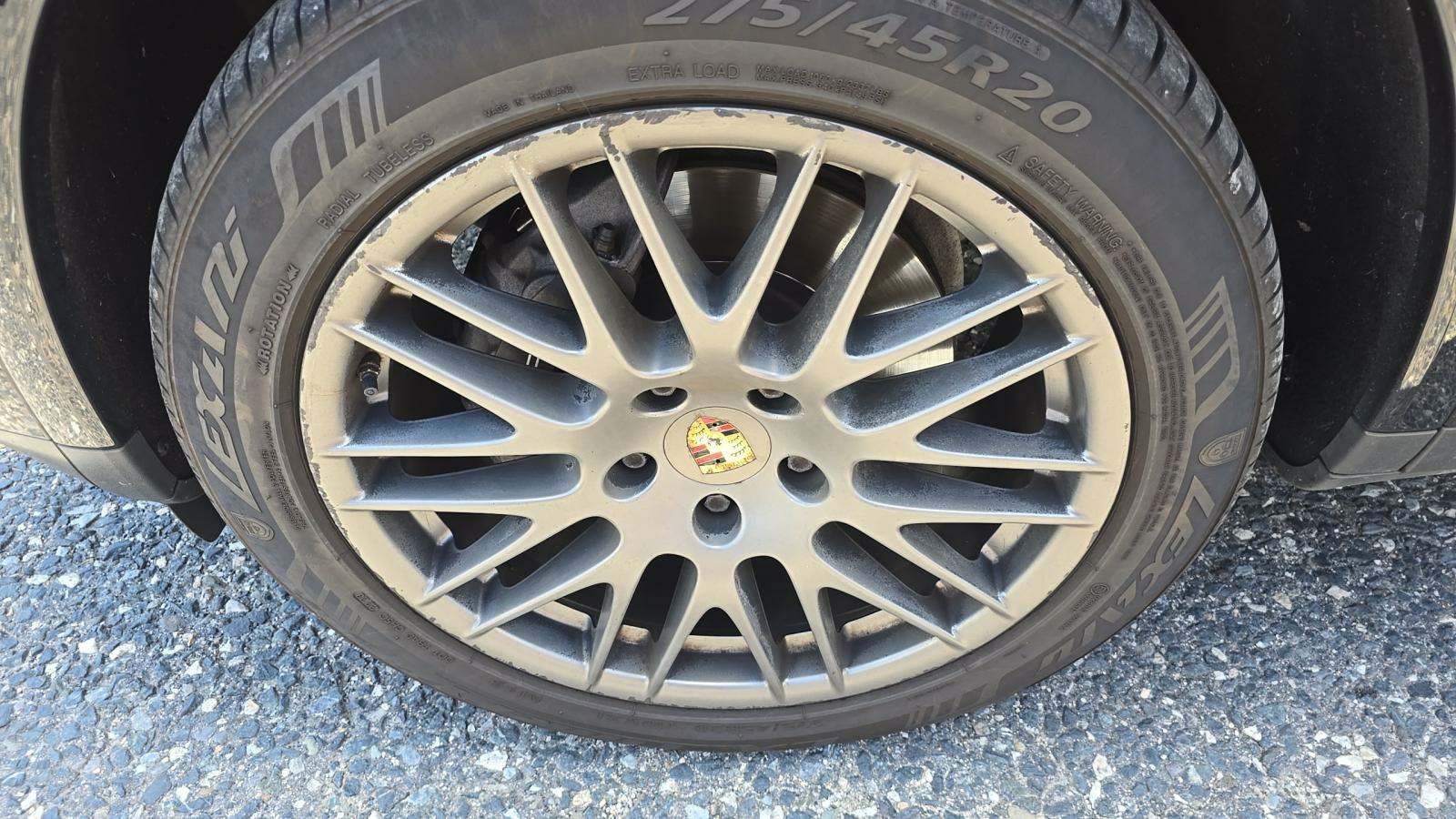 2017 Porsche Cayenne Platinum Edition AWD