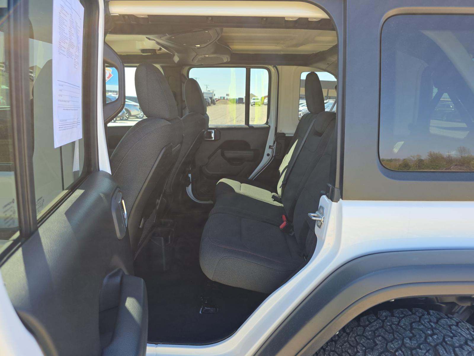 2025 Jeep Wrangler Rubicon AWD